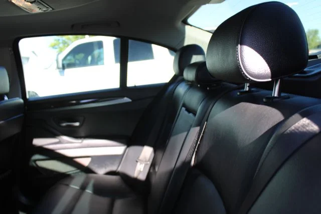 Used 2012 Silver BMW 528i xDrive image 17