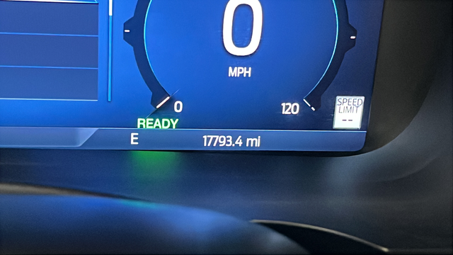 Used 2024 Antimatter Blue Metallic Ford XLT image 32