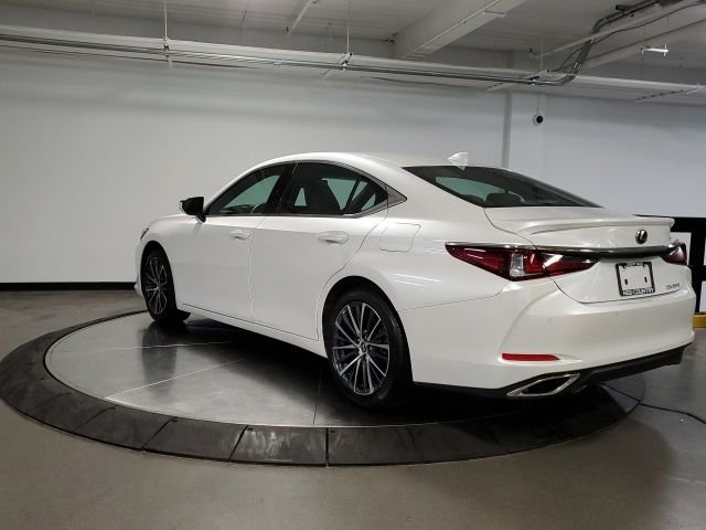 Used 2025 White Lexus 350 image 7