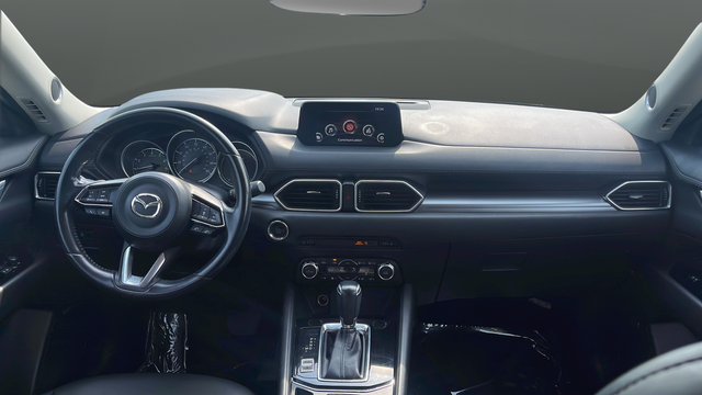 Used 2018 White Mazda Touring image 11