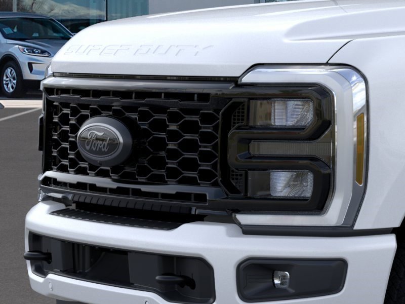 New 2026 Star White Metallic Tri-Coat Ford LARIAT image 18