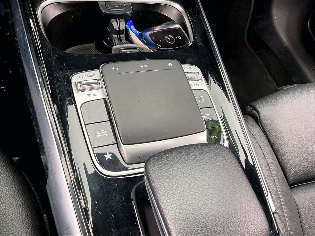 Used 2020 Cosmos Black Metallic Mercedes-Benz GLB 250 image 34