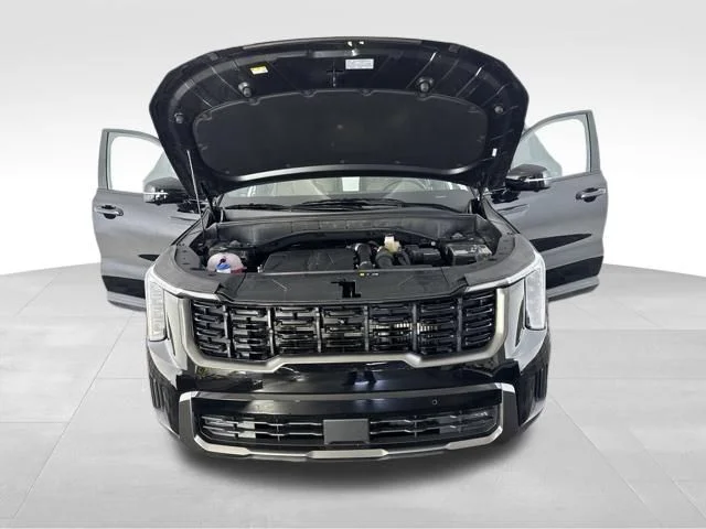 Used 2025 Black Kia X-Line SX Prestige image 13