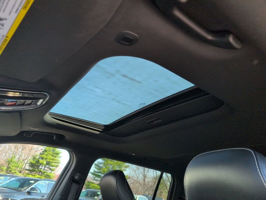 Used 2023 Gray Jeep Altitude image 20