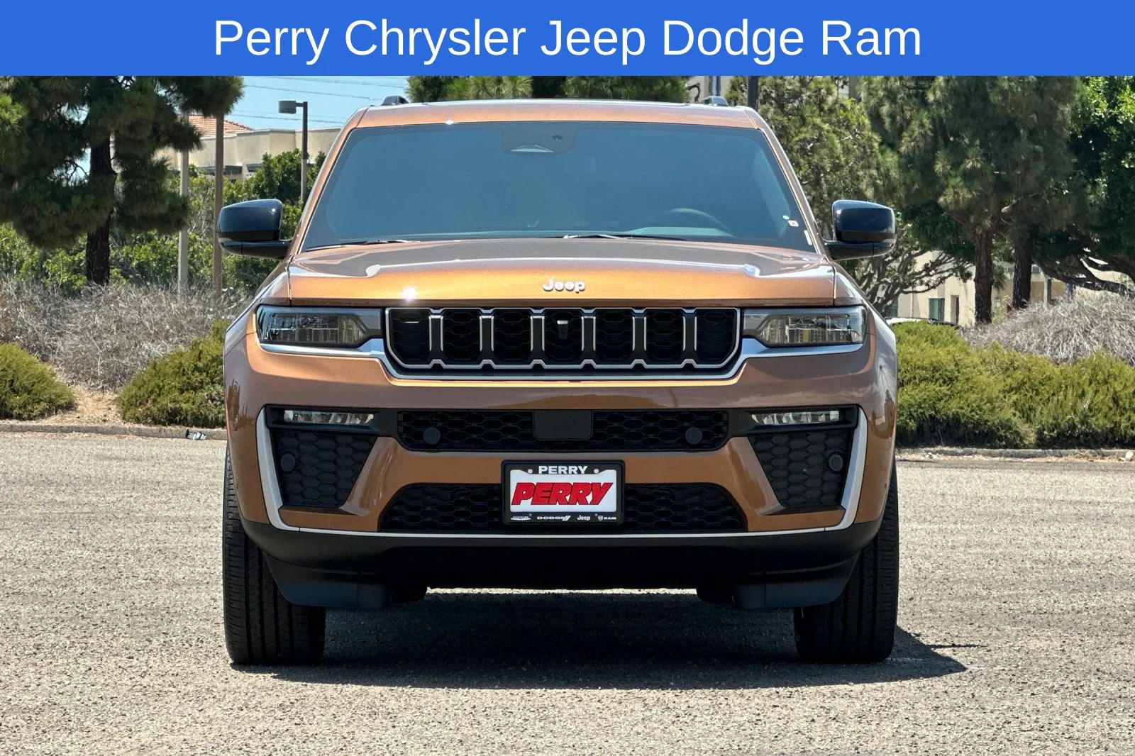 New 2026 Copper Shino Metallic Clear-Coat Exterior Paint Jeep Limited image 5