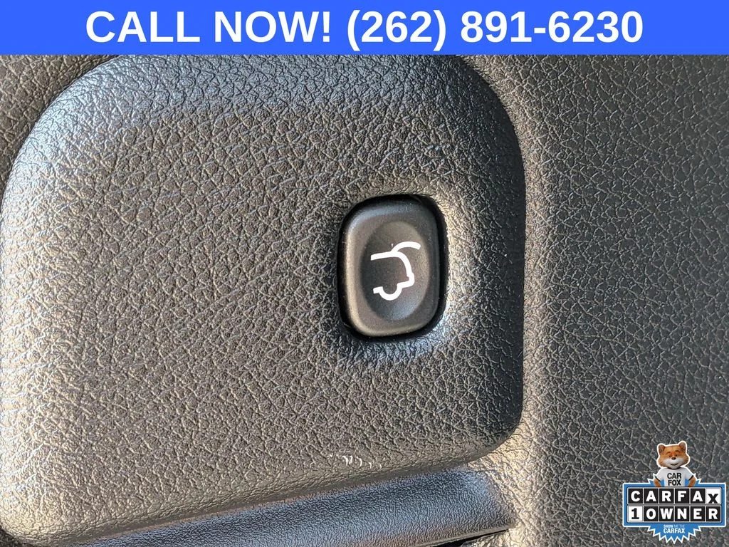Used 2022 Black Jeep Laredo X image 26
