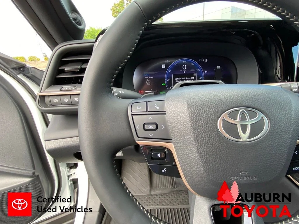 Certified Used 2026 Oxygen White Toyota Limited image 63