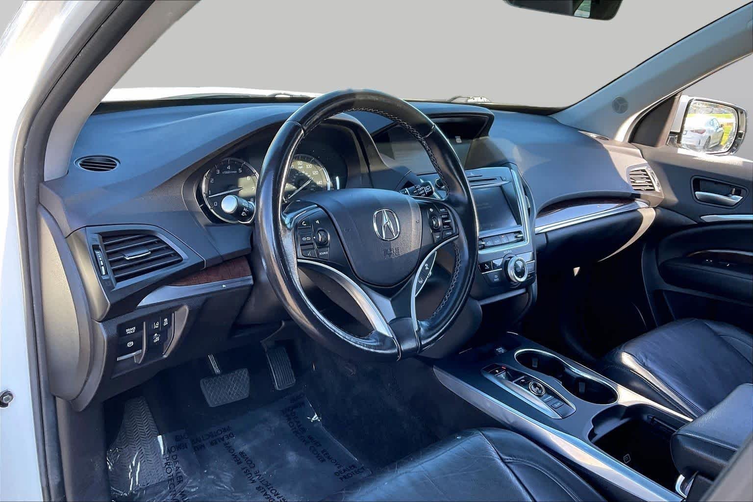 Used 2020 Platinum White Pearl Acura  image 17