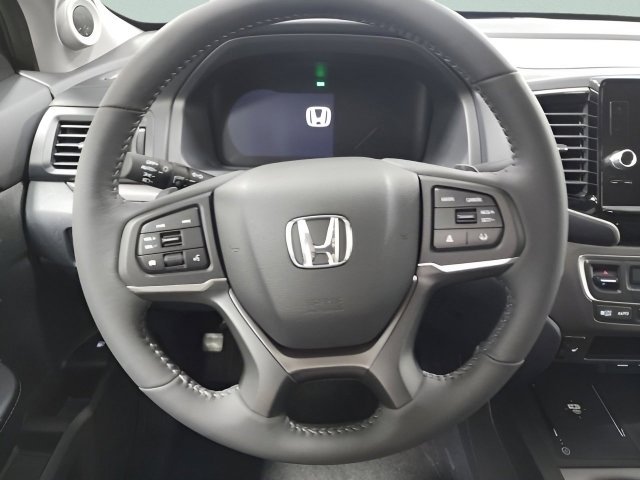 New 2026 Radiant Red Metallic II Honda RTL image 22