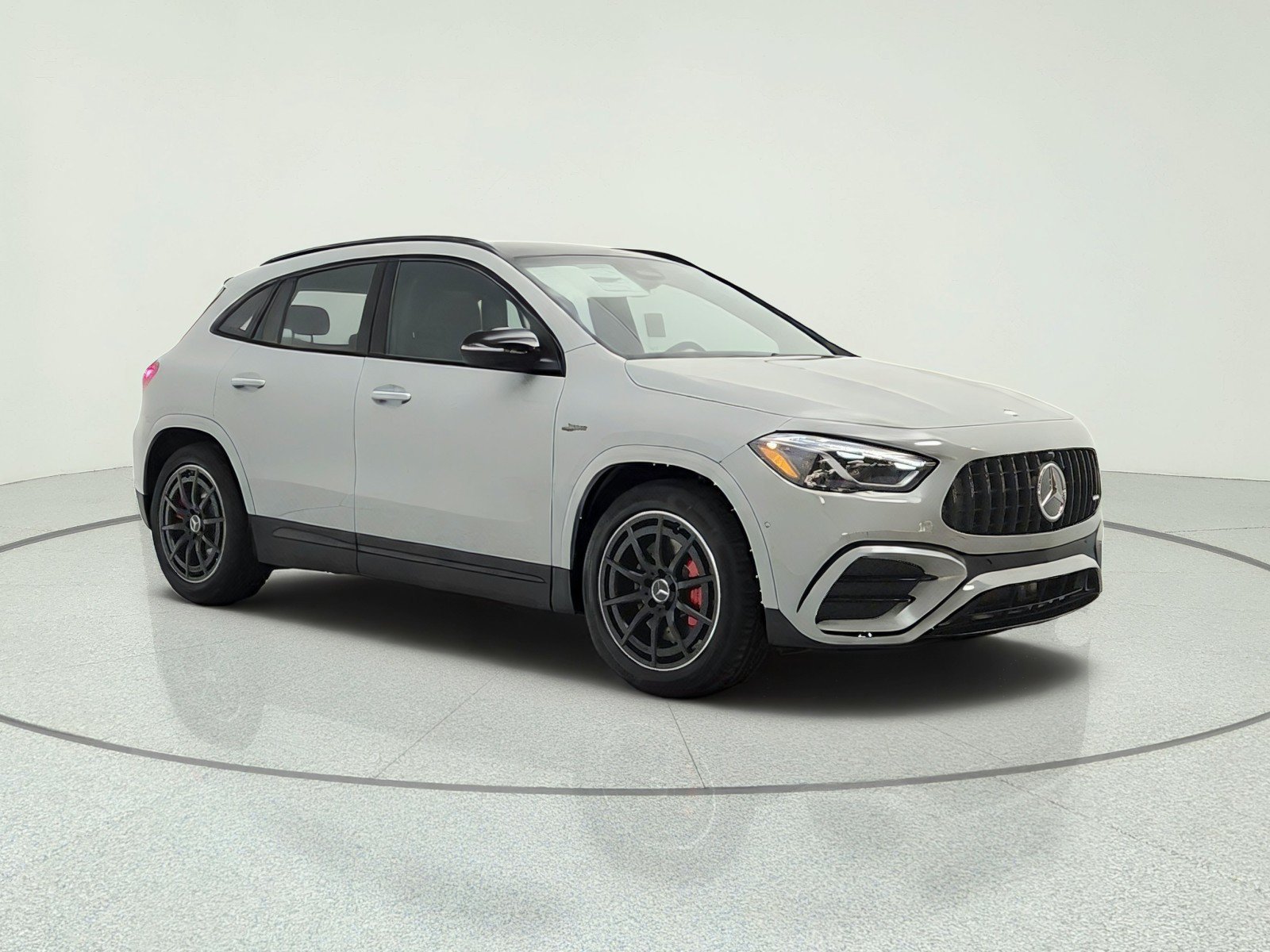 New 2026 MANUFAKTUR Alpine Grey Mercedes-Benz AMG® GLA 35 4MATIC SUV image 24