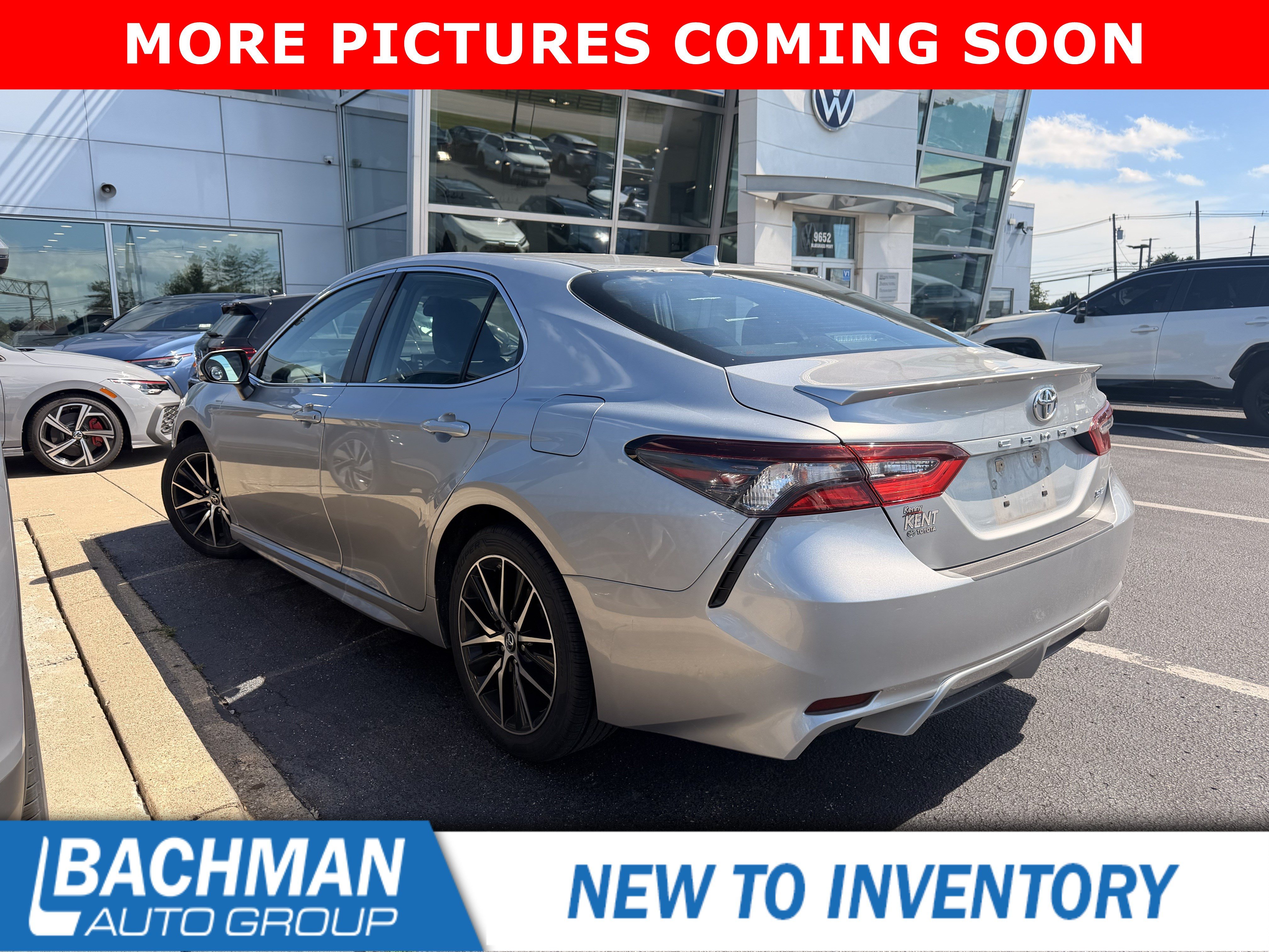 Used 2021 Celestial Silver Metallic Toyota SE image 3