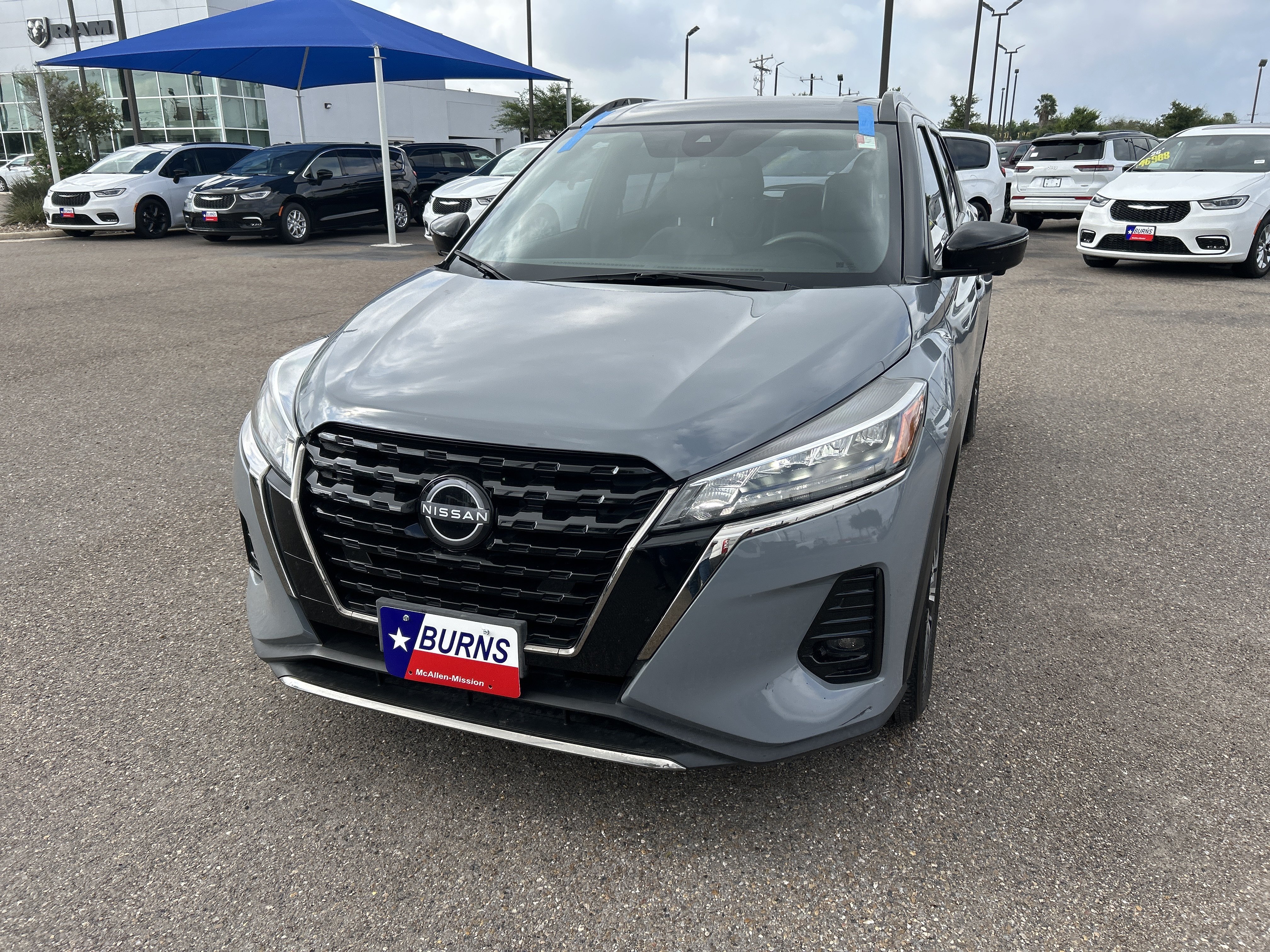 Used 2023 Nissan Kicks SR with VIN 3N1CP5DV4PL558512 for sale in McAllen, TX
