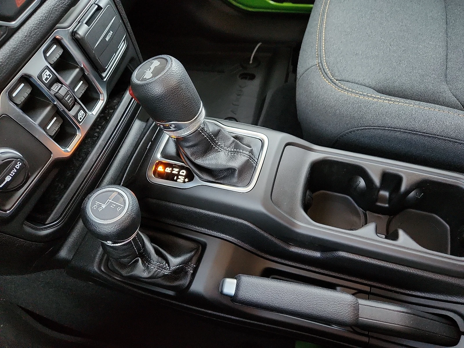 New 2026 Green Jeep 4-DOOR SPORT S image 20