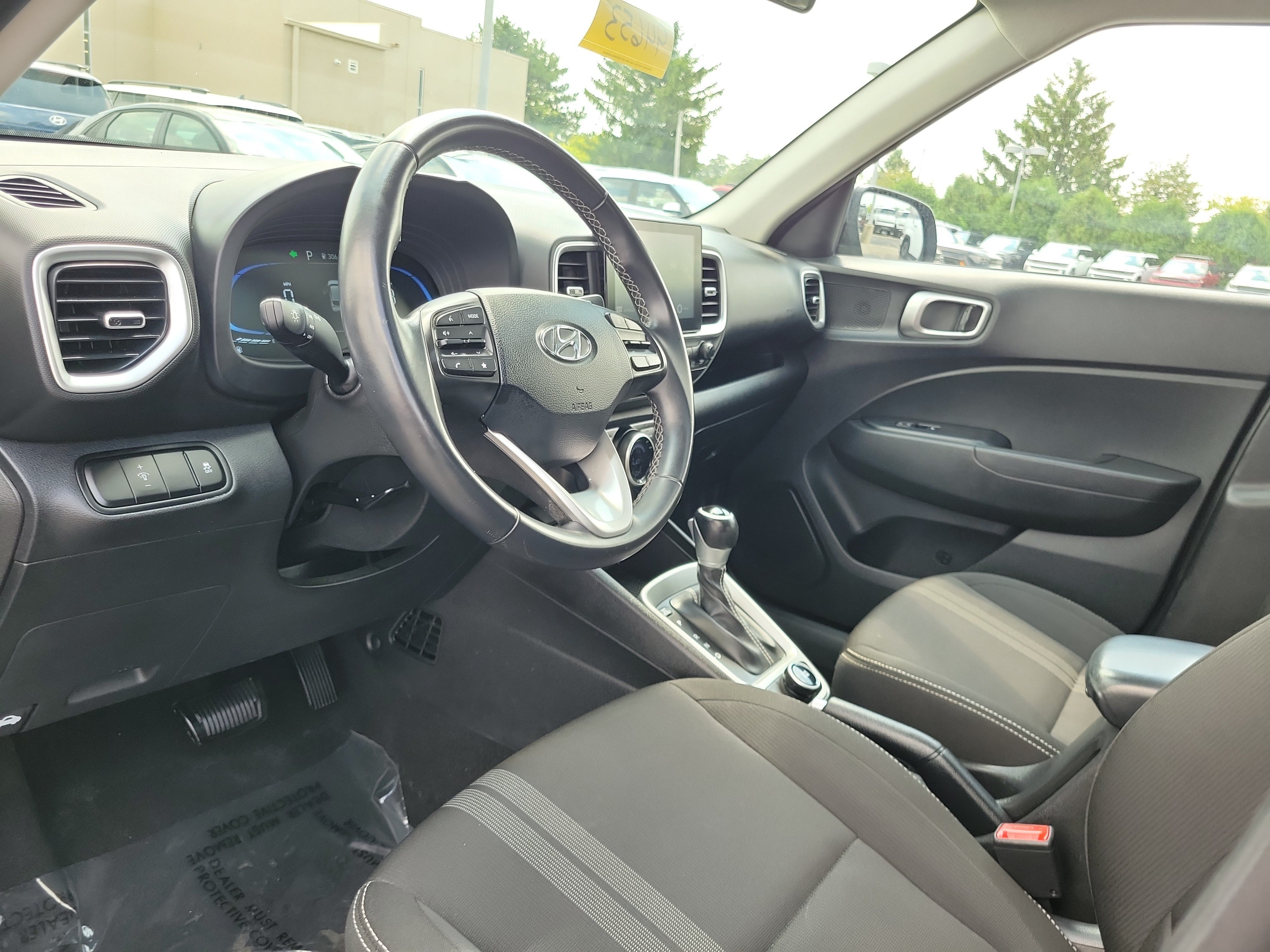 Certified Used 2025 Ecotronic Gray Hyundai SEL image 19