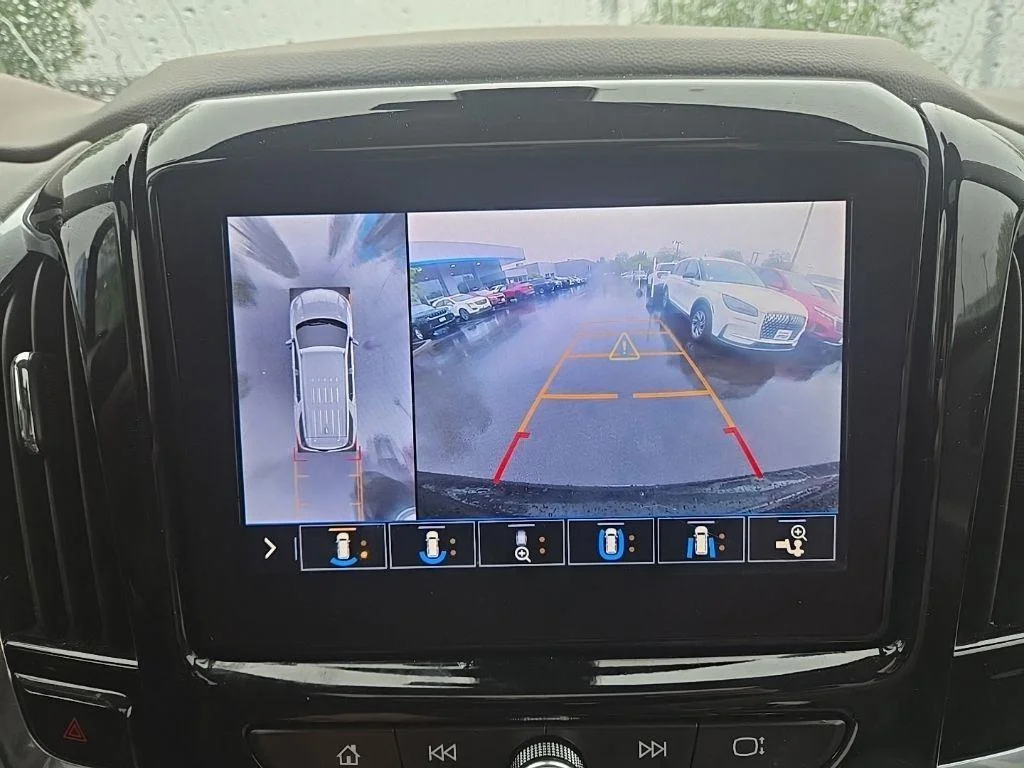 Used 2020 Mosaic Black Metallic Chevrolet Premier image 6