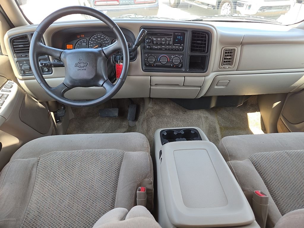 Used 2002 White Chevrolet LS image 15