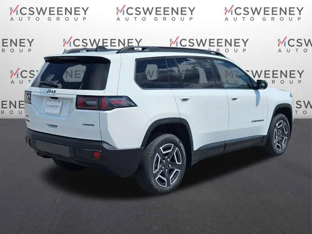 New 2026 Bright White Clear-Coat Exterior Paint Jeep Laredo image 5