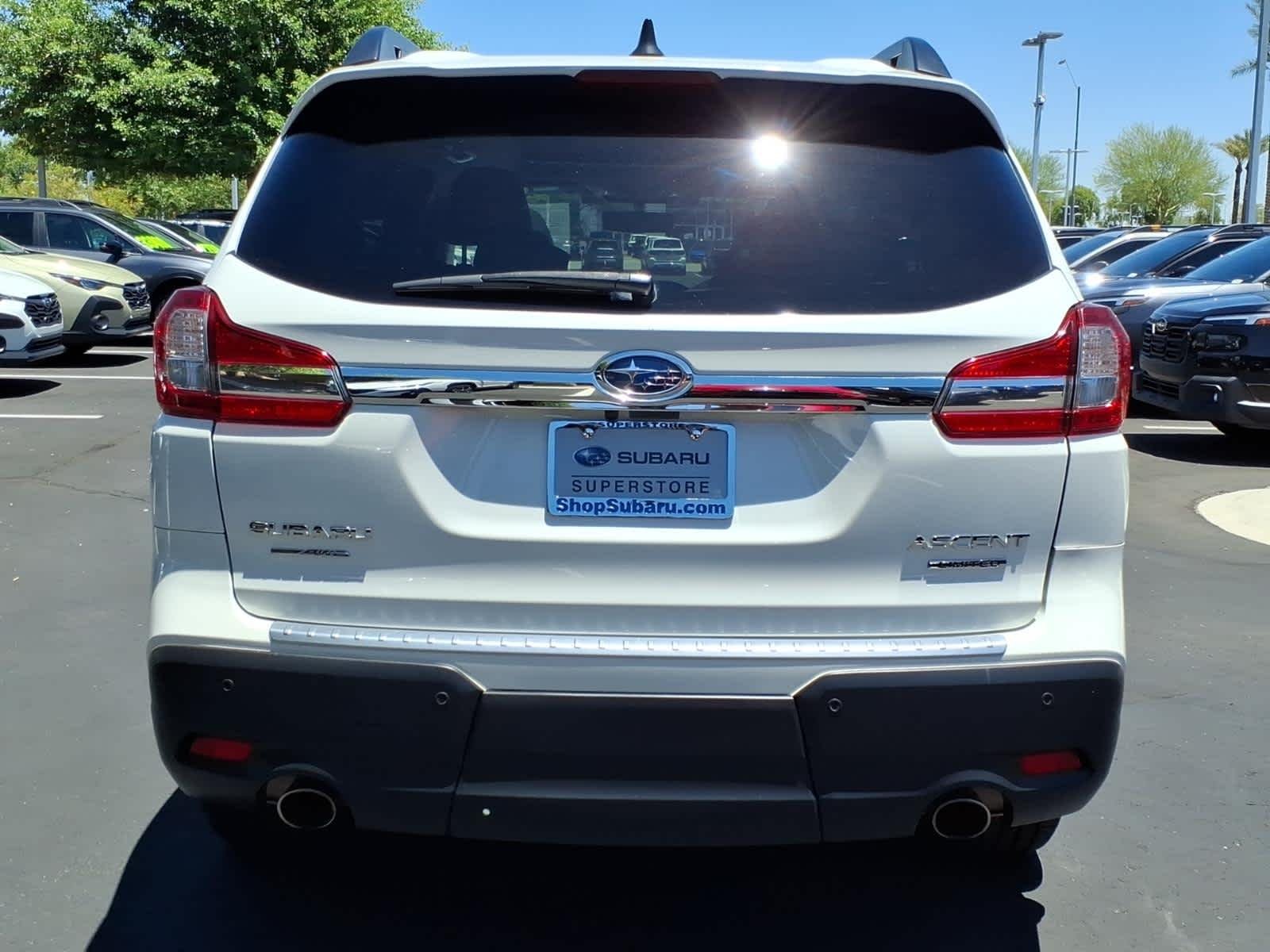 Used 2020 Crystal White Pearl Subaru Limited image 6