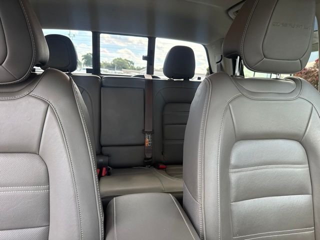 Used 2021 White GMC Denali image 28