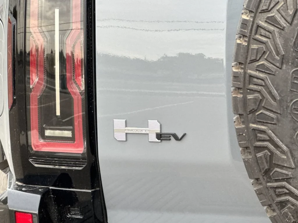 2025 GMC HUMMER EV 3X - Photo 32