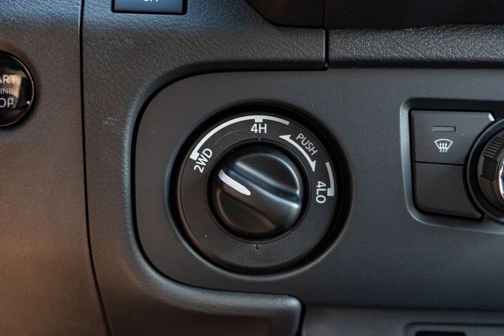 New 2026 Boulder Gray Pearl Nissan Crew Cab PRO-4X® image 20
