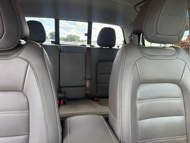 Used 2021 White GMC Denali image 28