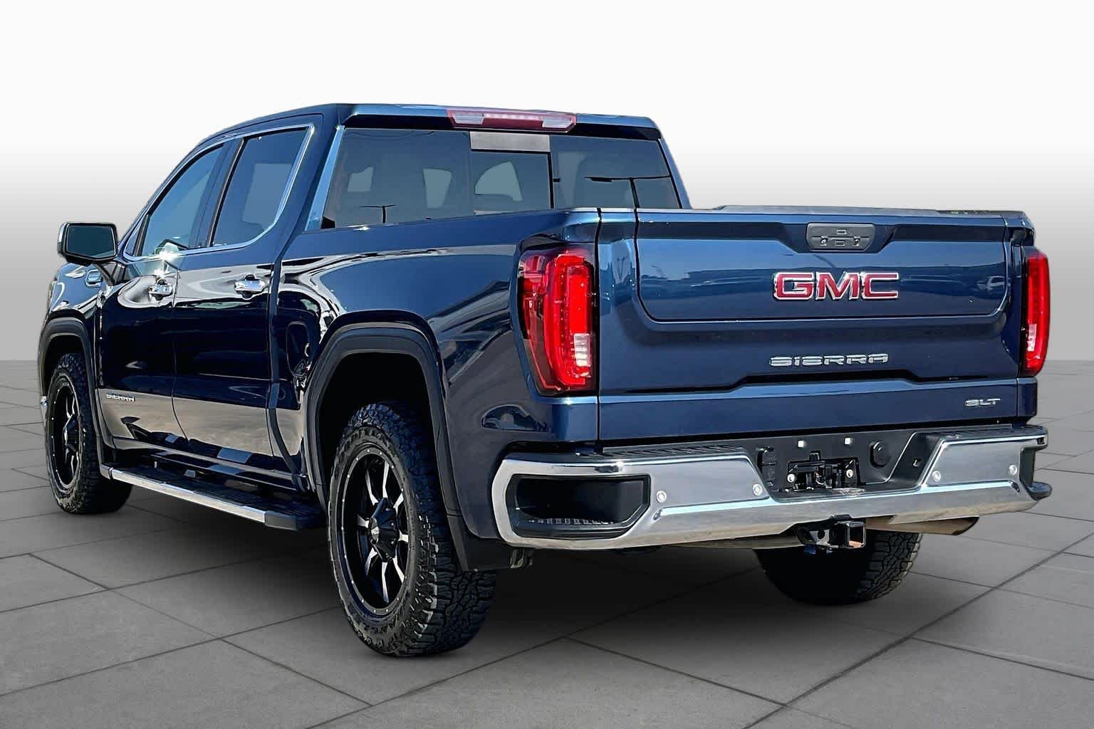 Used 2019 Pacific Blue Metallic GMC SLT image 12