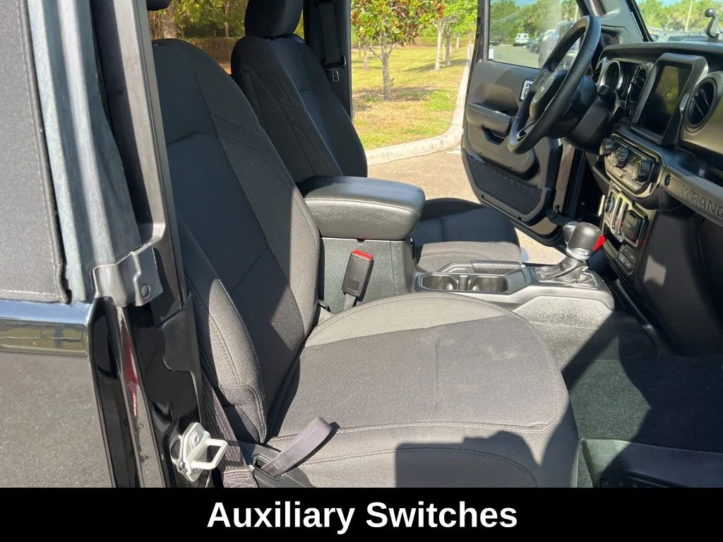 Used 2023 Black Jeep Sport S image 36