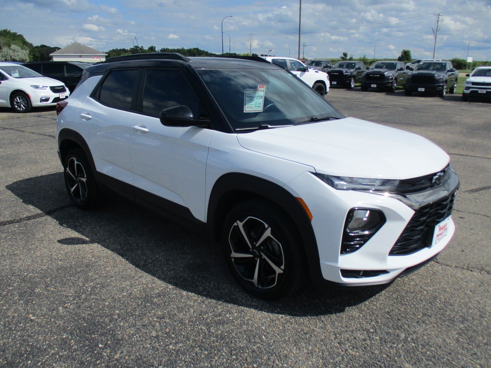 Used 2023 WHITE Chevrolet Rs image 9