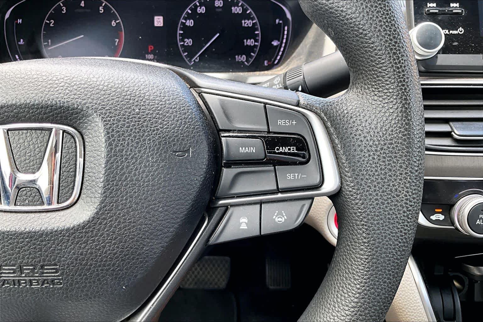 Used 2018 Radiant Red Metallic Honda LX 1.5T image 25