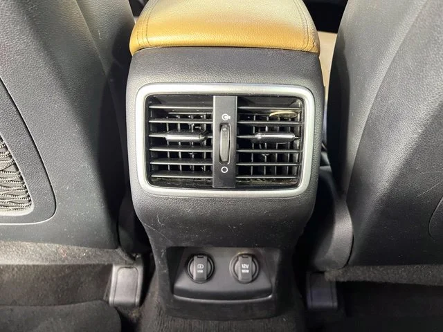 Used 2021 White Kia SX image 16