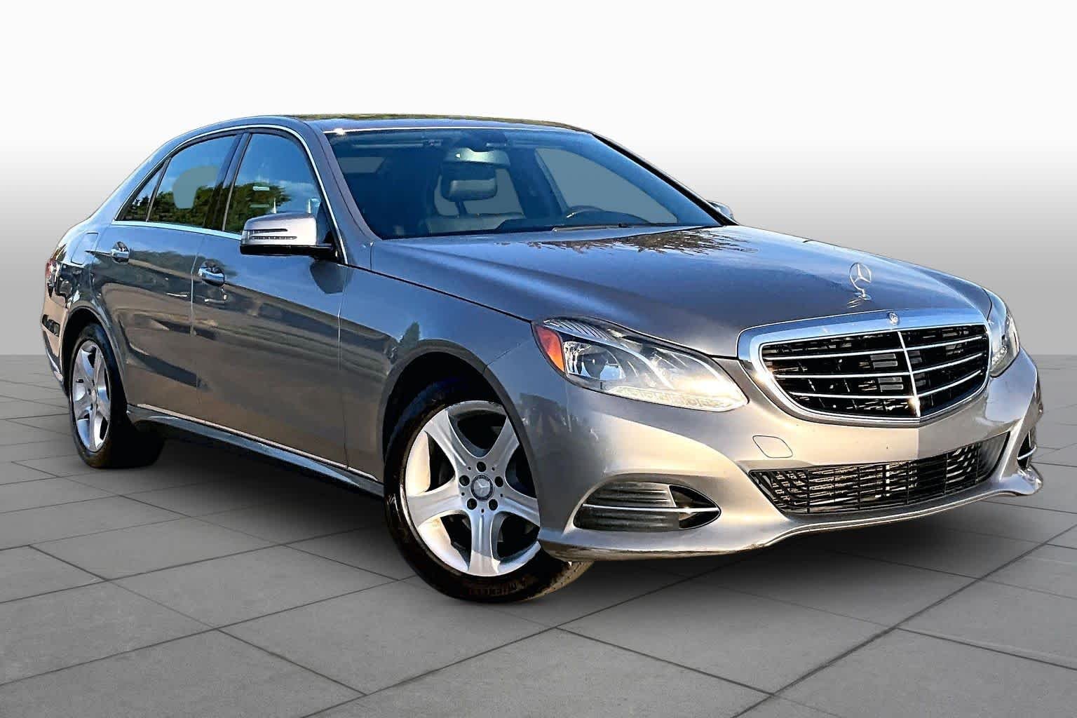 Used 2014 Palladium Silver Metallic Mercedes-Benz E 350 Luxury image 3