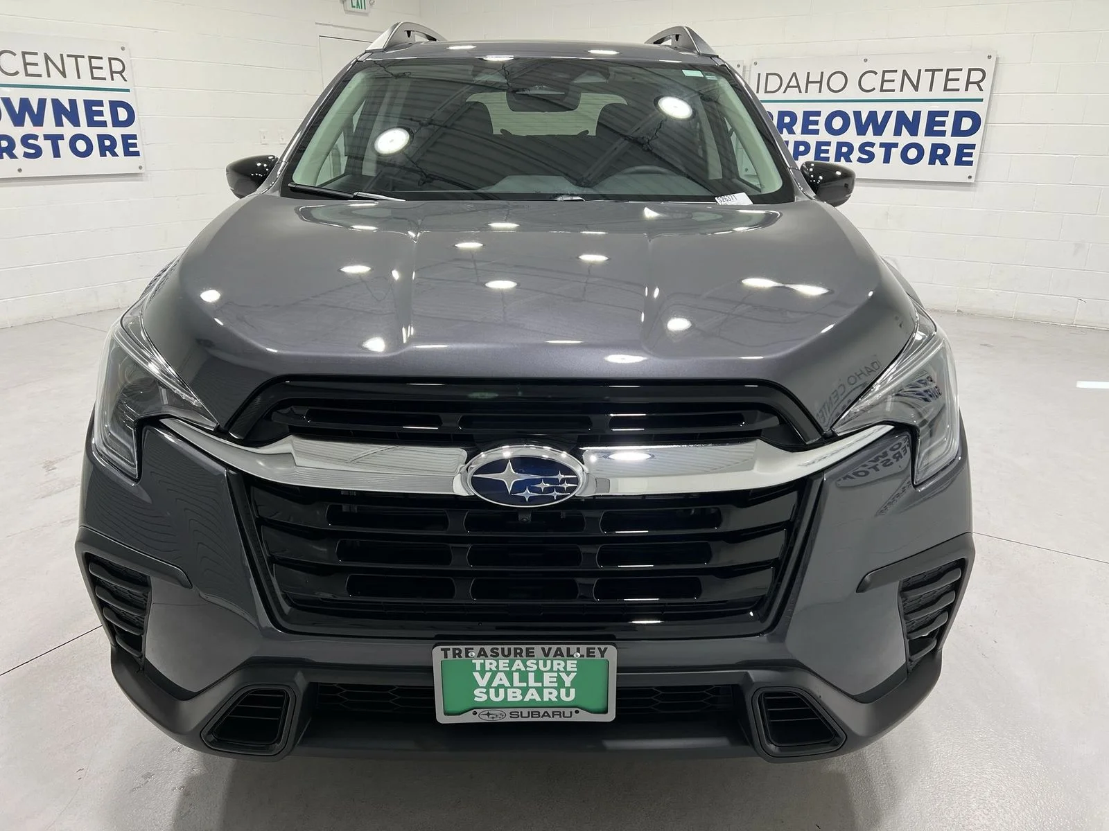 New 2026 MAGNETITE GRAY METALLIC Subaru Limited image 3