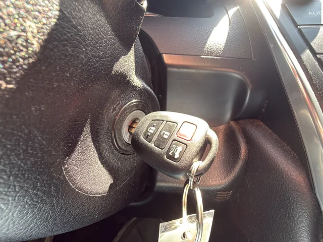 Used 2016 Red Toyota SE image 13