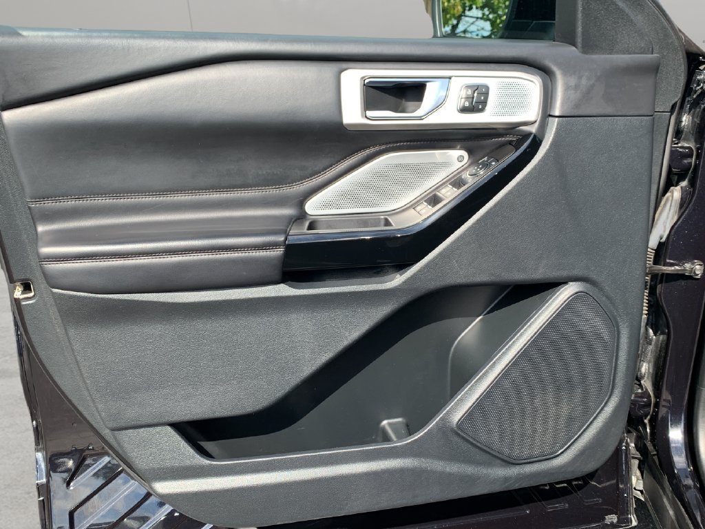 2021 Ford Explorer Platinum - Photo 11