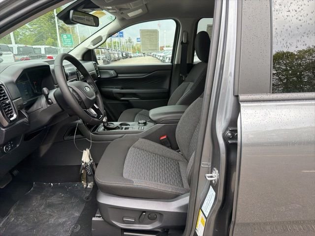 New 2026 Carbonized Gray Metallic Ford XLT image 14