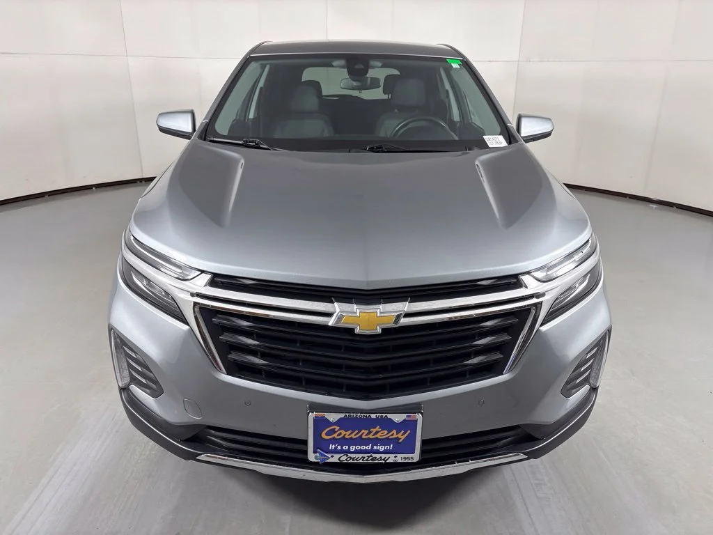 Used 2024 Gray Chevrolet LT image 3