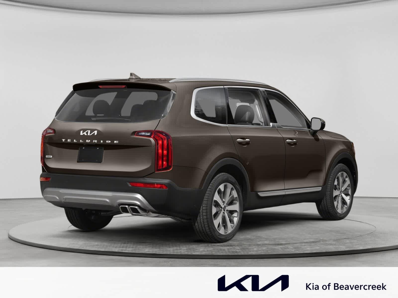 Used 2022 Dark Moss Kia S image 2