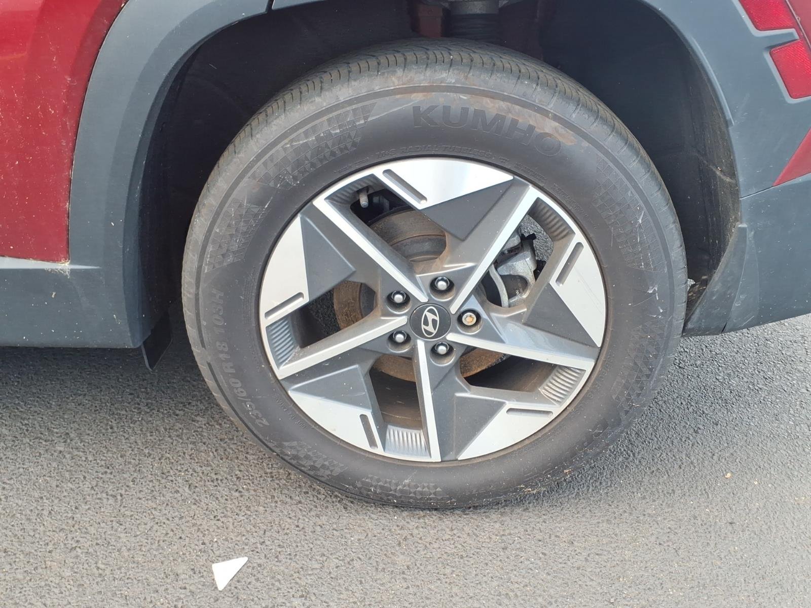 Used 2025 Ultimate Red Pearl Hyundai SEL Convenience image 10