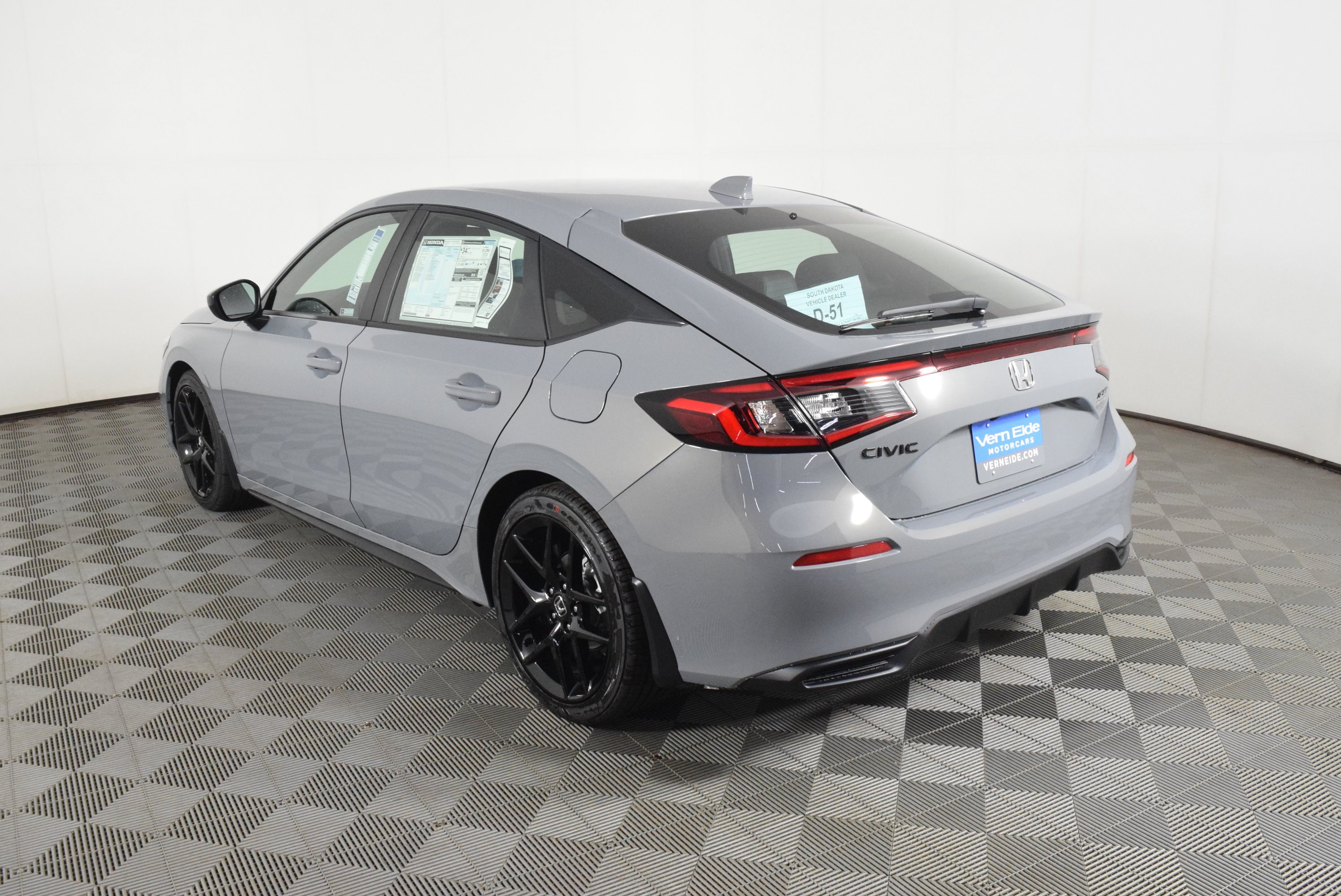 New 2026 Urban Gray Pearl Honda Sport image 8