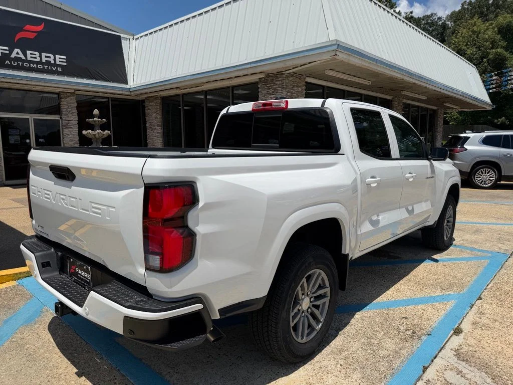 2026 Chevrolet Colorado LT - Photo 8