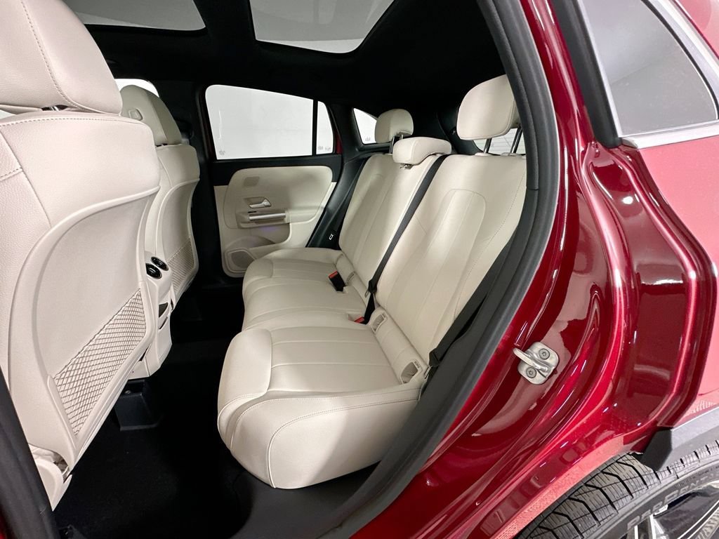New 2026 MANUFAKTUR Patagonia Red Metallic Mercedes-Benz GLA 250 image 54