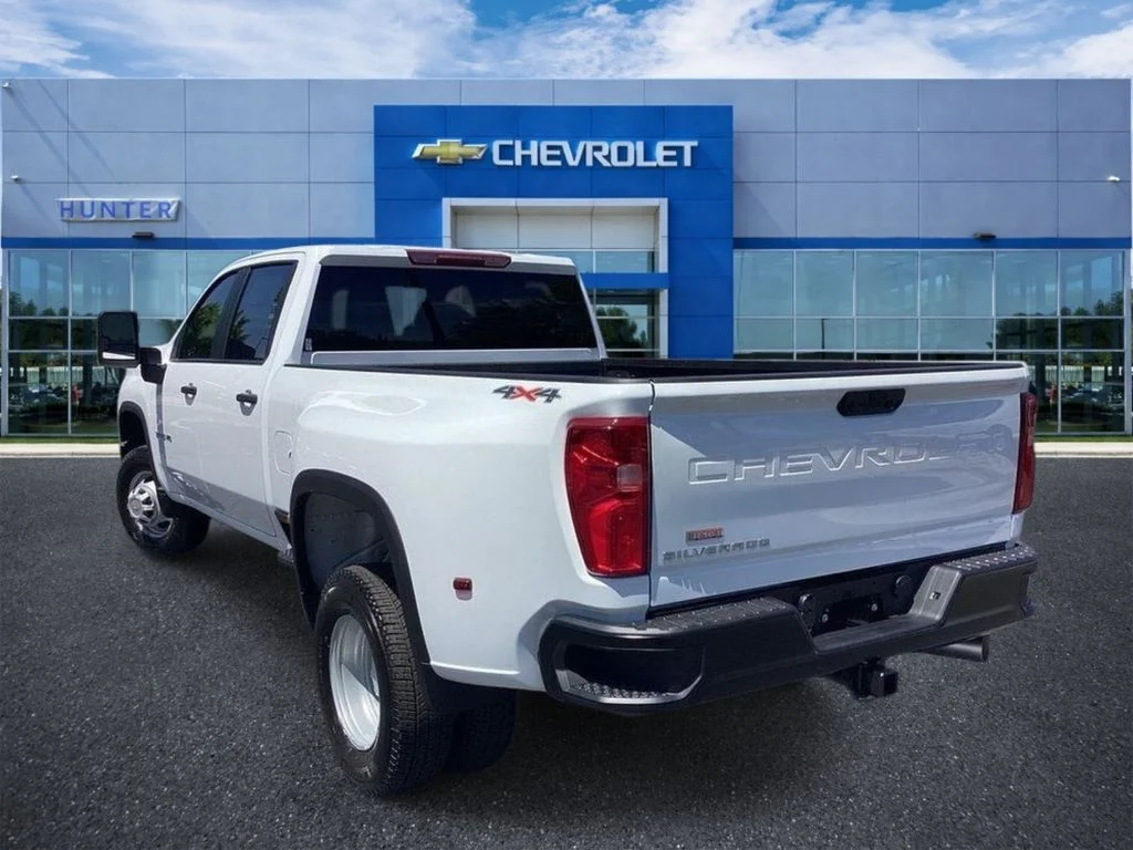New 2026 Summit White Chevrolet Work Truck image 2