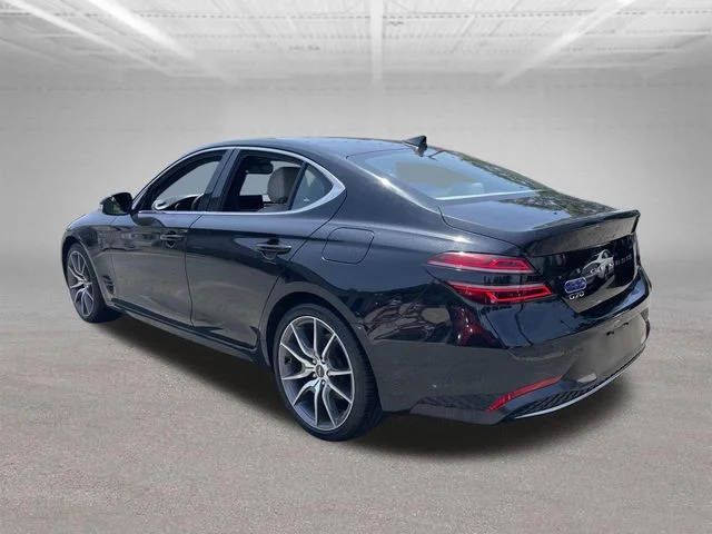 2023 GENESIS G70 Standard - Photo 11