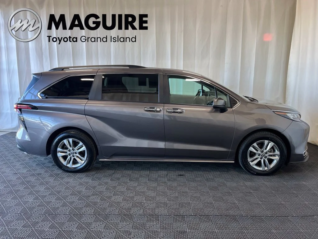 Used 2022 Gray Toyota XLE image 2