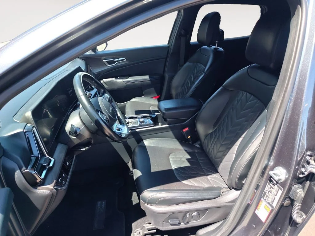 Used 2023 Gray Kia X-Line image 10