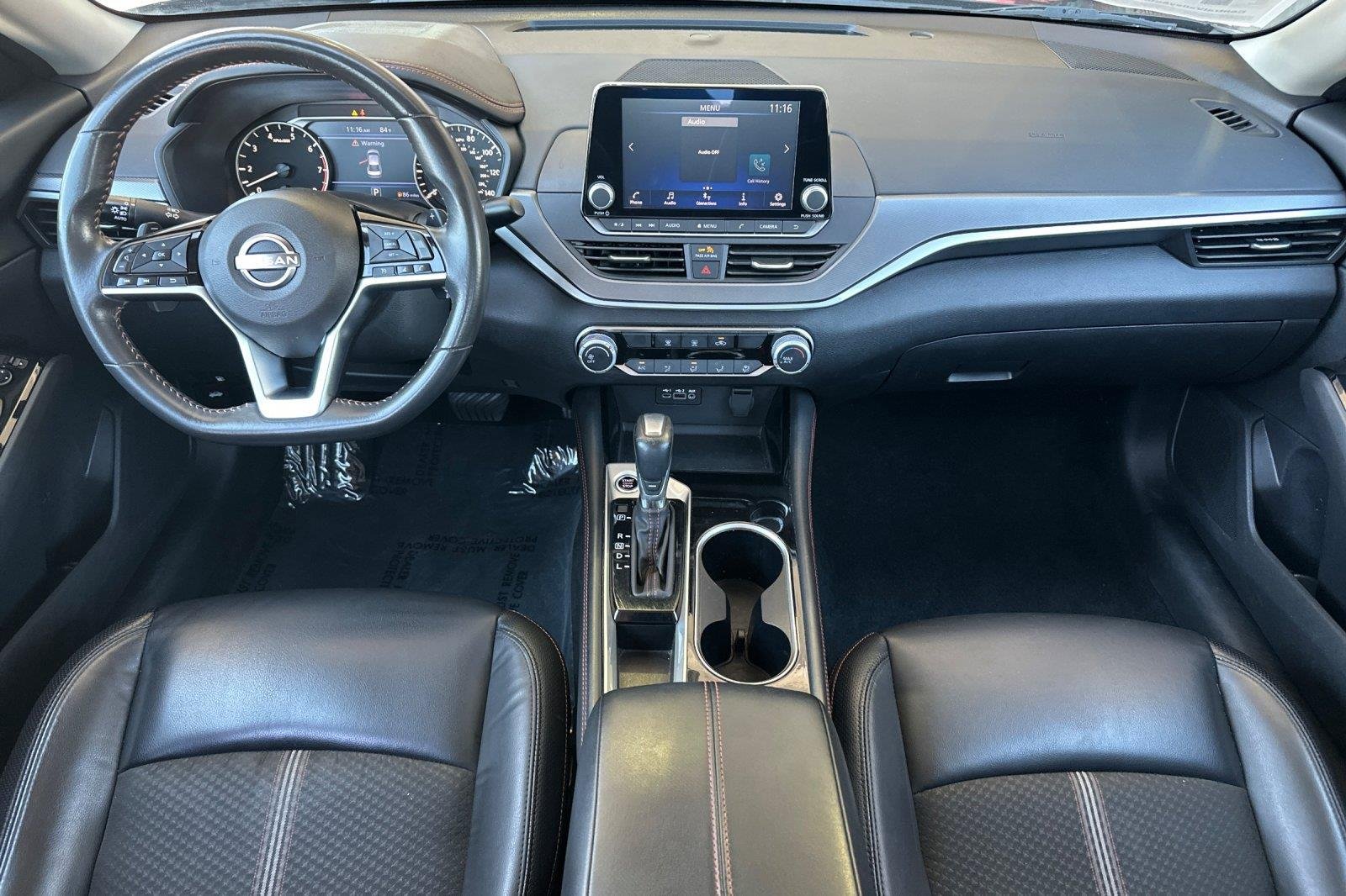 Used 2024 Super Black Nissan 2.5 SR image 13