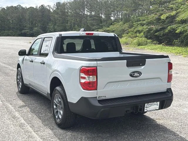 New 2026 Space White Metallic Ford XLT image 7