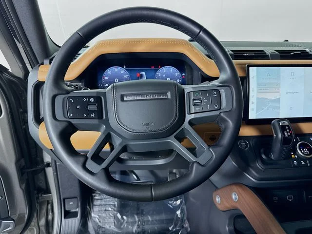 Used 2024 Silver Land Rover X image 12