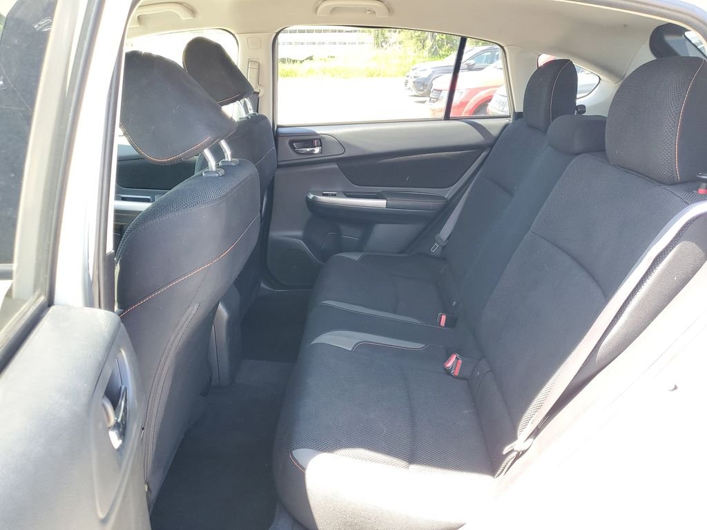 Used 2016 Khaki Subaru 2.0i Premium image 10